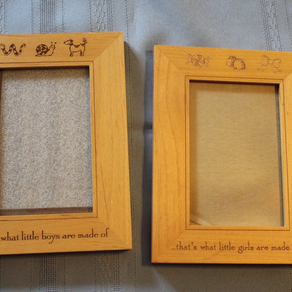 Set of 2 Picture Frames (139) - Picture 1 of 3